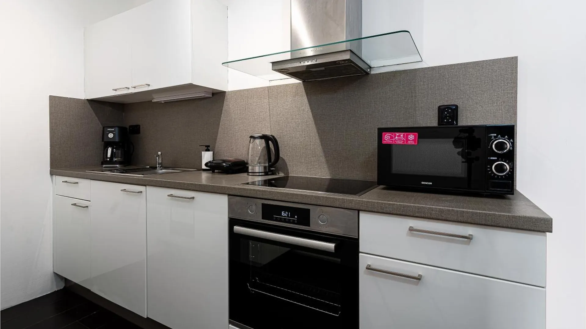 Royal Horizon Penthouse Apartment Prague 0*,